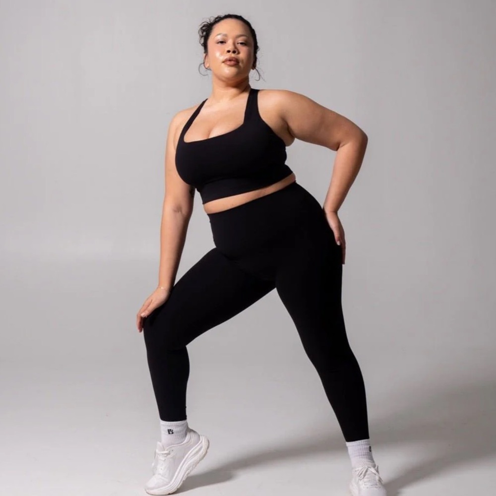 Buffbunny - Revolution Sports Bra
